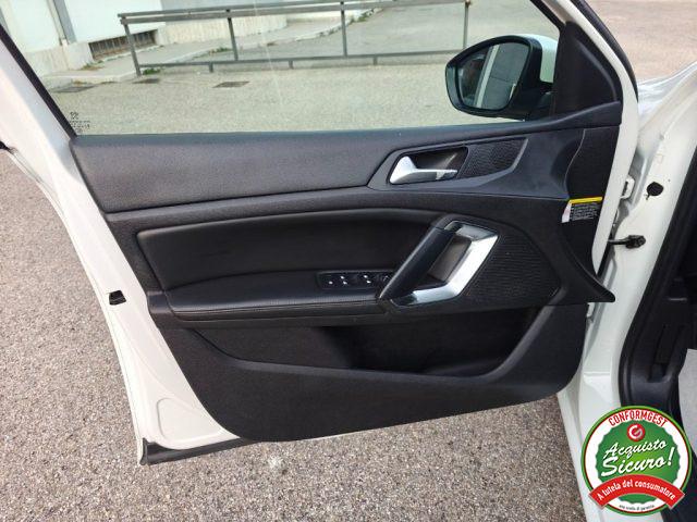 PEUGEOT 308 BlueHDi 120 S&S EAT6 SW Business