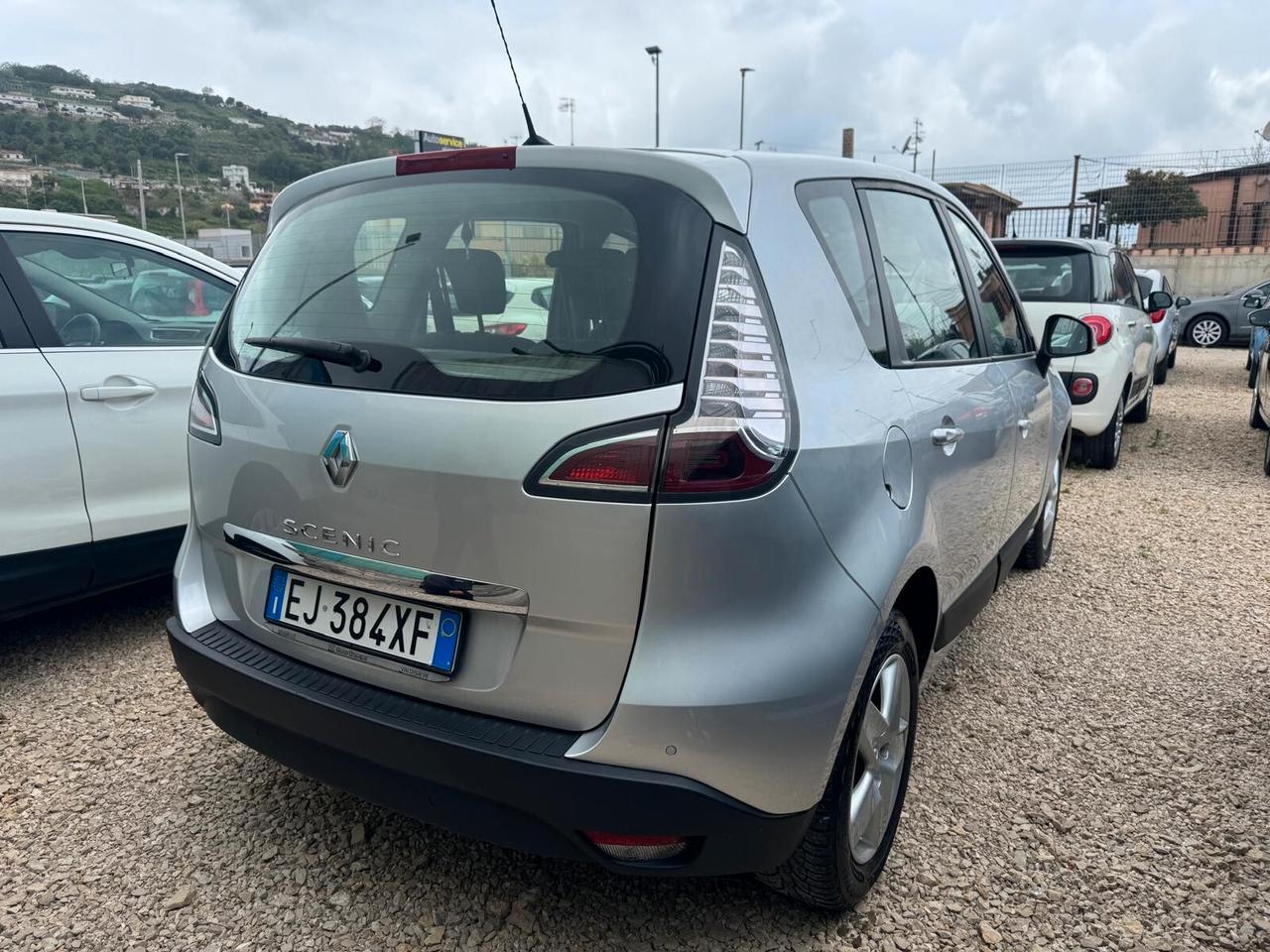Renault Scenic X-Mod 1.5 dCi 110CV CAMBIO AUTOMATICO