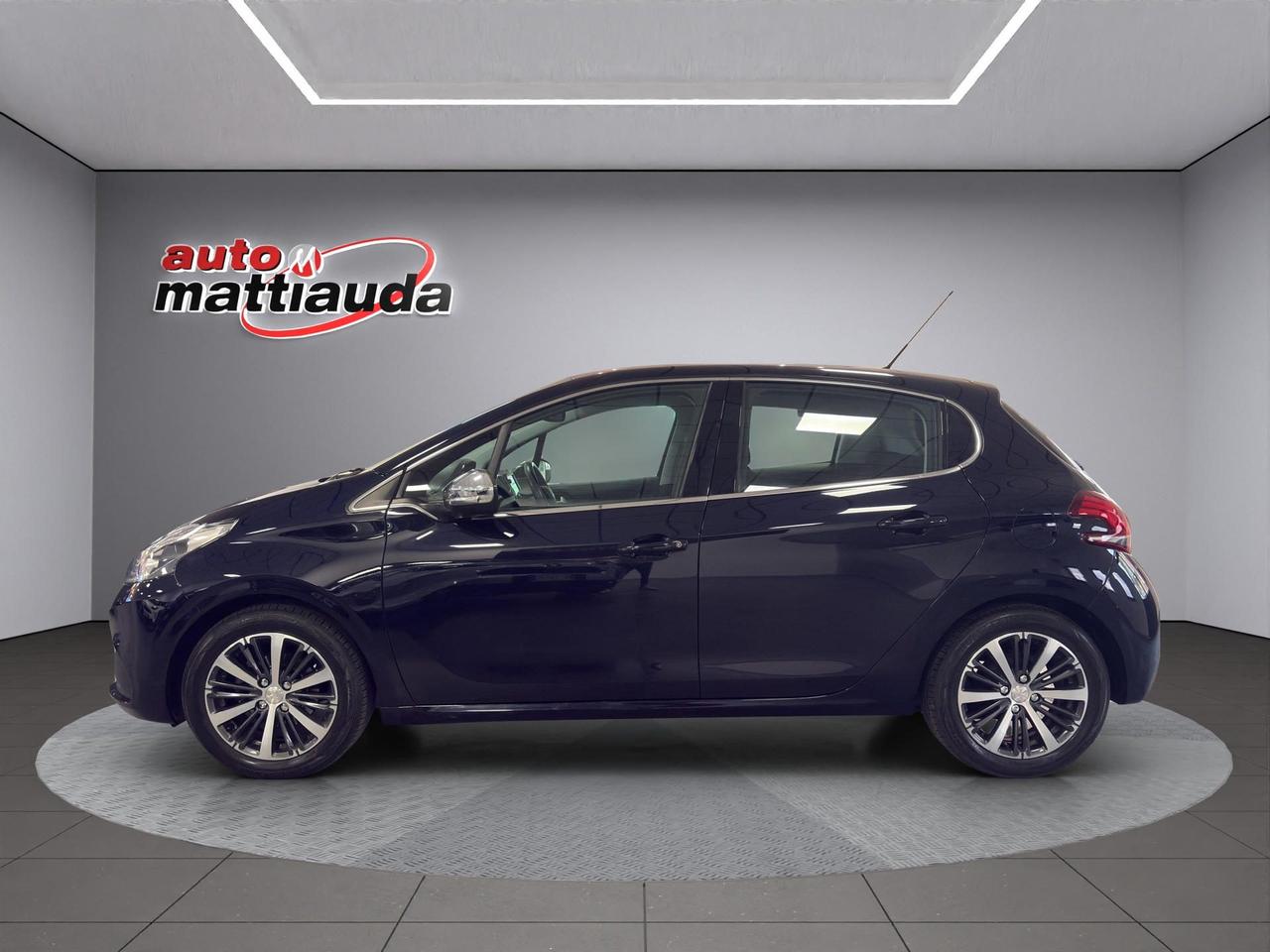 Peugeot 208 5p 1.2 puretech Allure 82cv