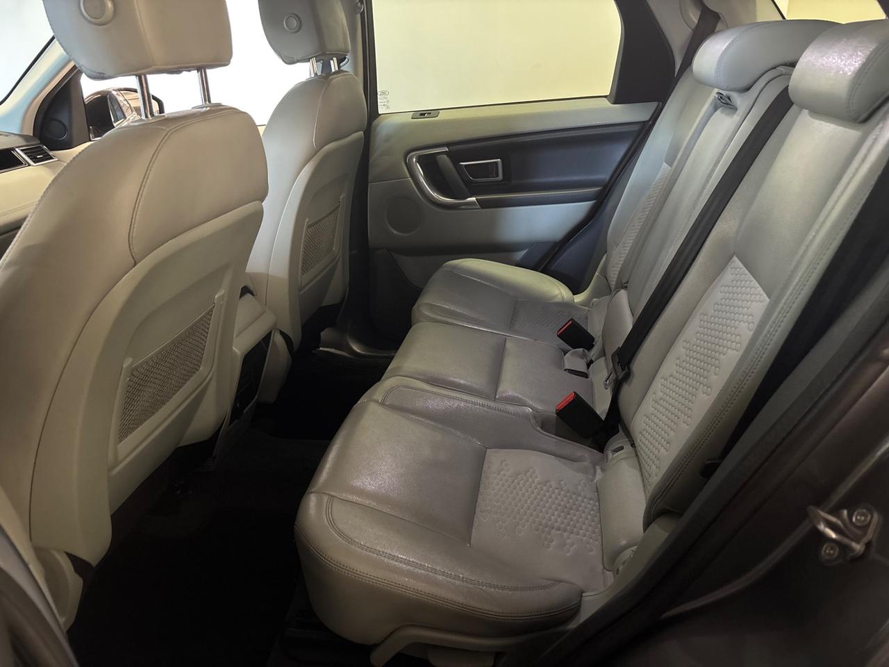 Land Rover Discovery Sport 2.0 TD4 HSE Luxury