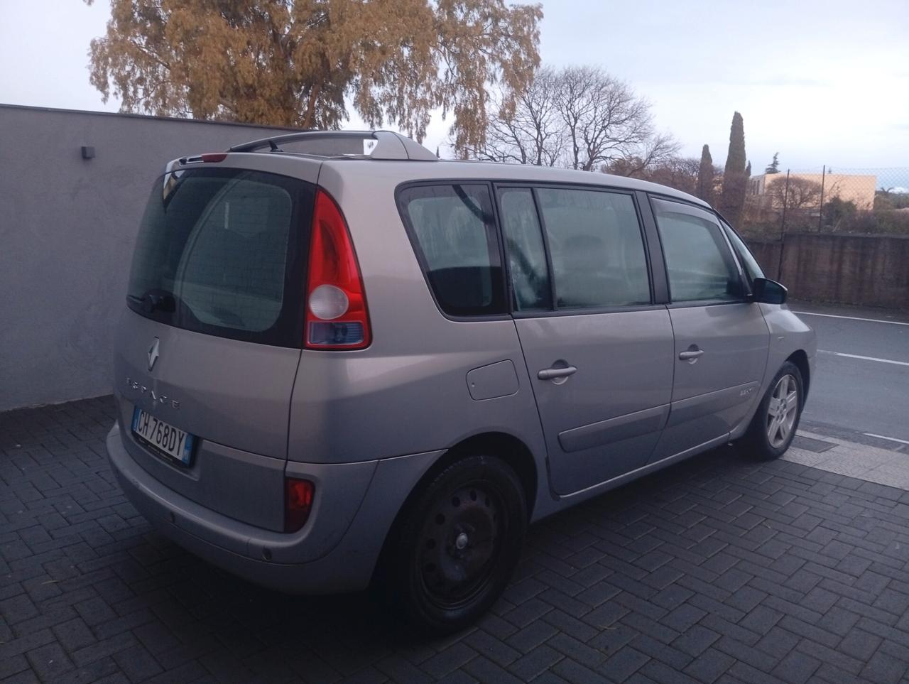 Renault Espace Grand 2.2 16V dCi Initiale