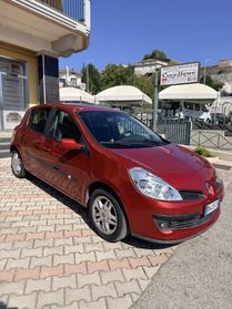 RENAULT CLIO 1.5 DCI 5P