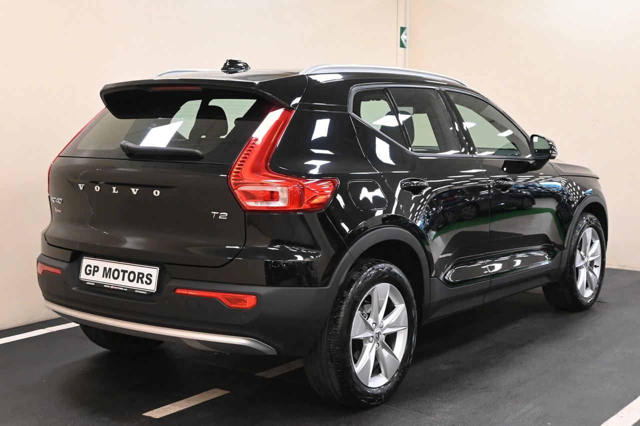 VOLVO XC40 (2017-->) XC40 T2 automatico Core