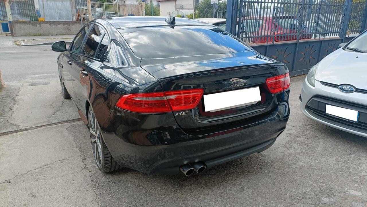 Jaguar XE 2.0 D Turbo 180CV aut. R-Sport