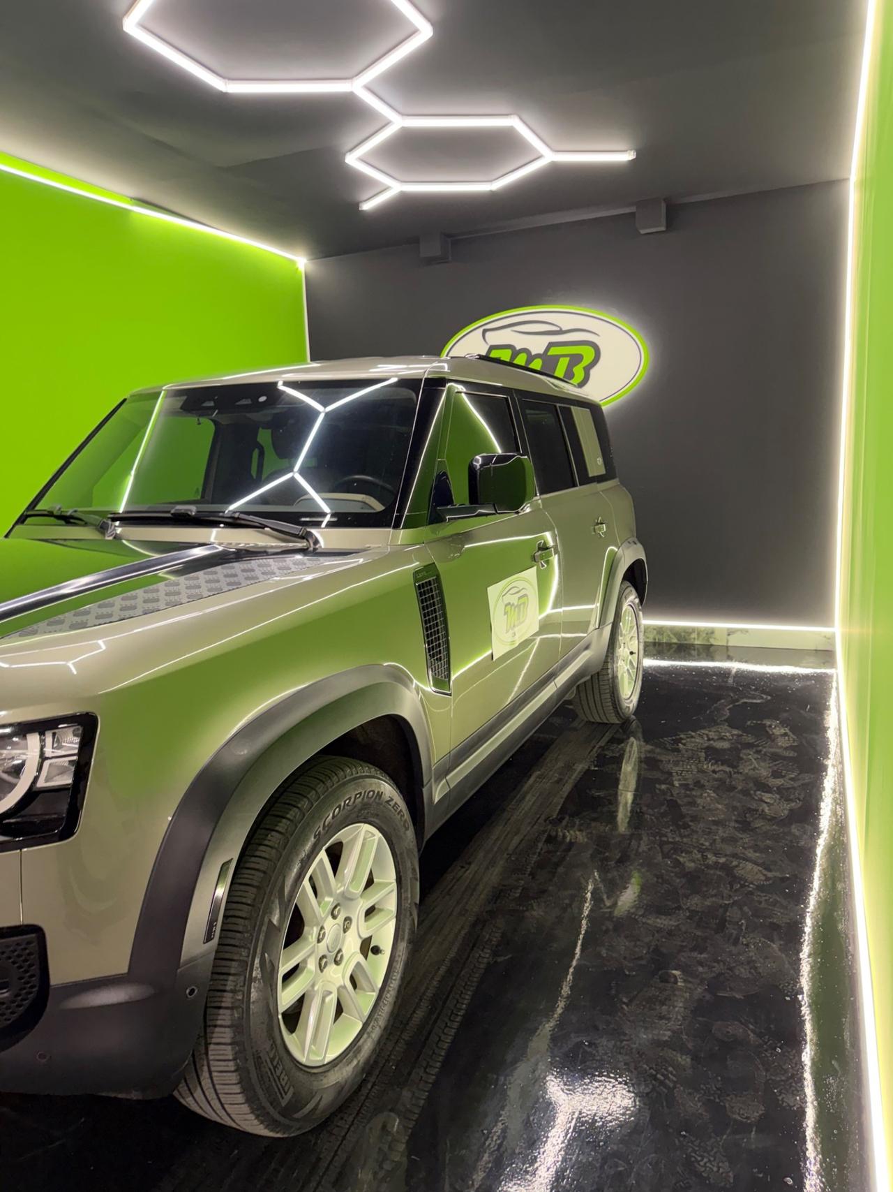 Land Rover Defender 110 2.0 Si4 PHEV 404 CV AWD Auto