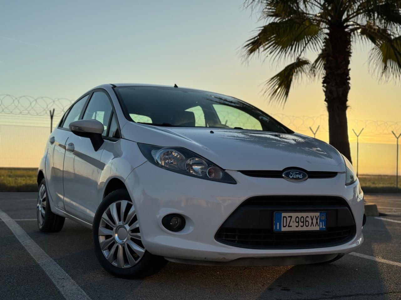 Ford Fiesta 1.2 BENZINA 82 CV CON SOLI 83.000 KM REALI