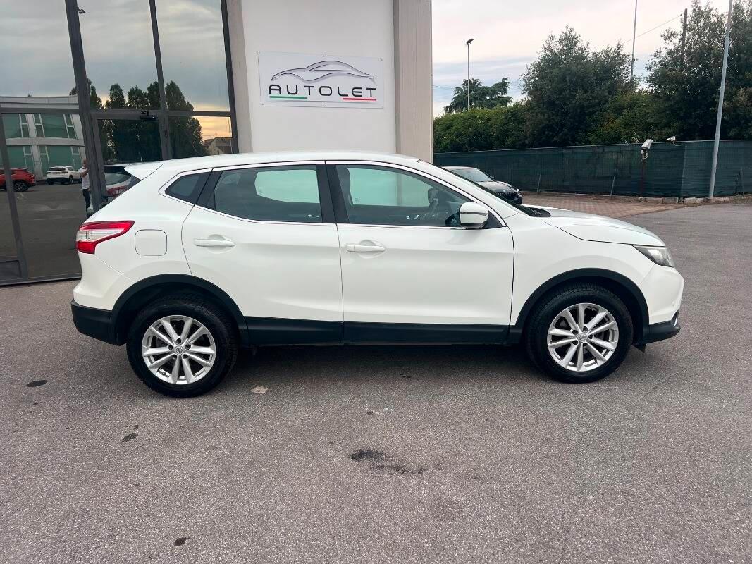 Nissan Qashqai 1.5 dci Acenta Premium 110cv