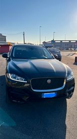 Jaguar F-Pace 2.0 D 180 CV AWD