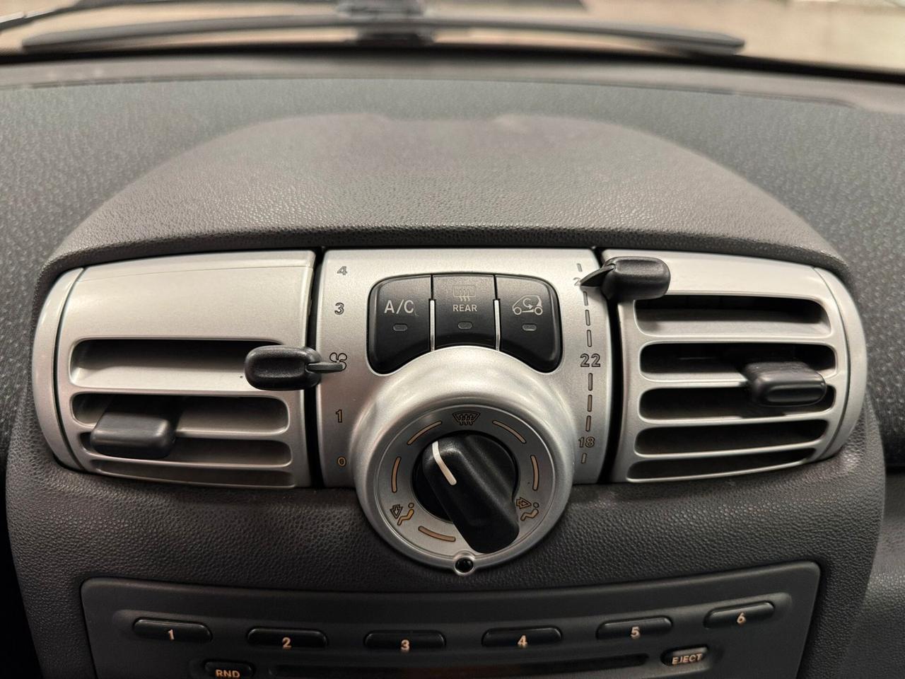 Smart ForTwo 1000 62 kW coupé passion