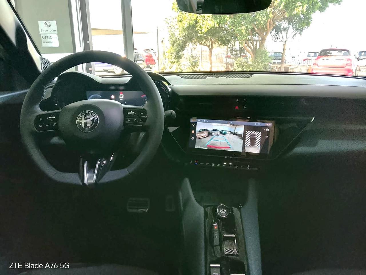 Alfa Romeo Junior Hybrid 1.2 Sprint 145CV