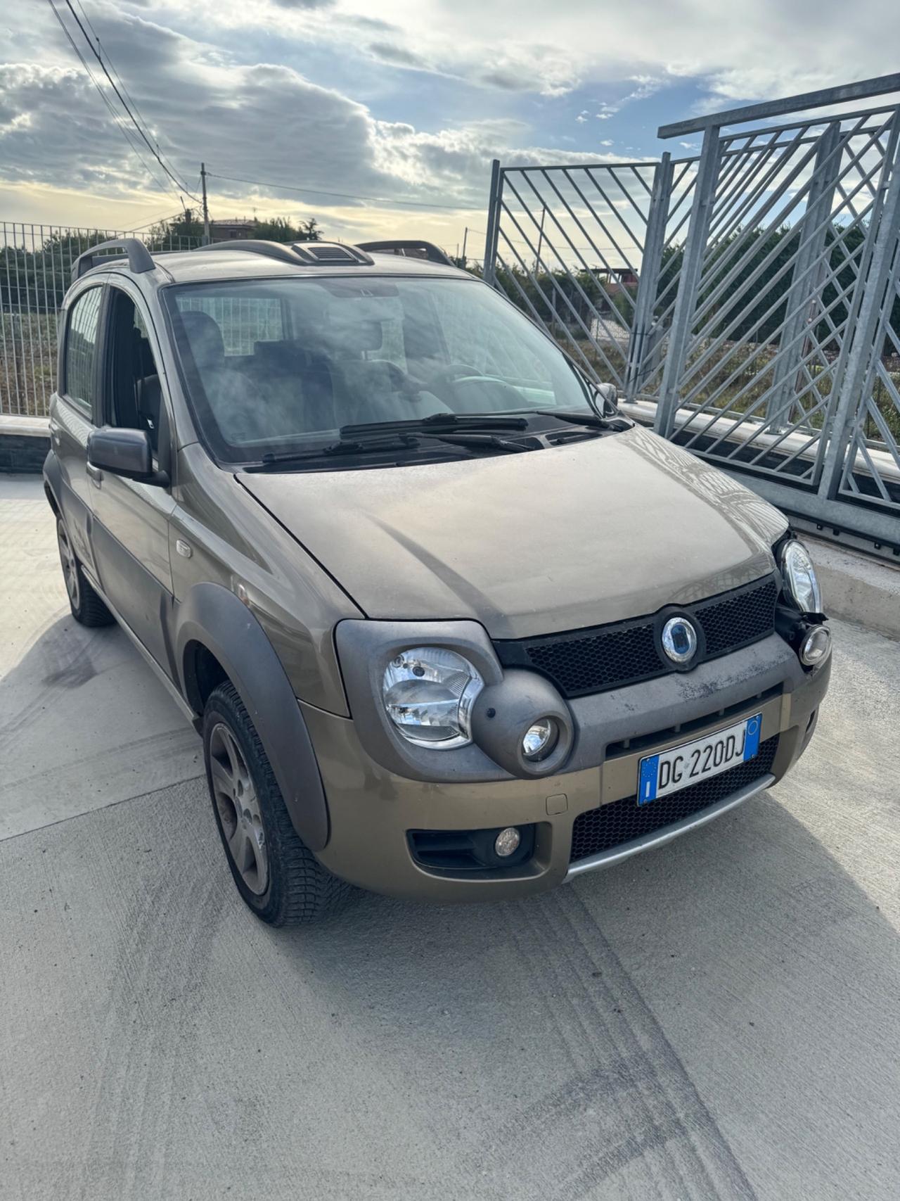 Fiat Panda 1.3 MJT 16V 4x4 Cross
