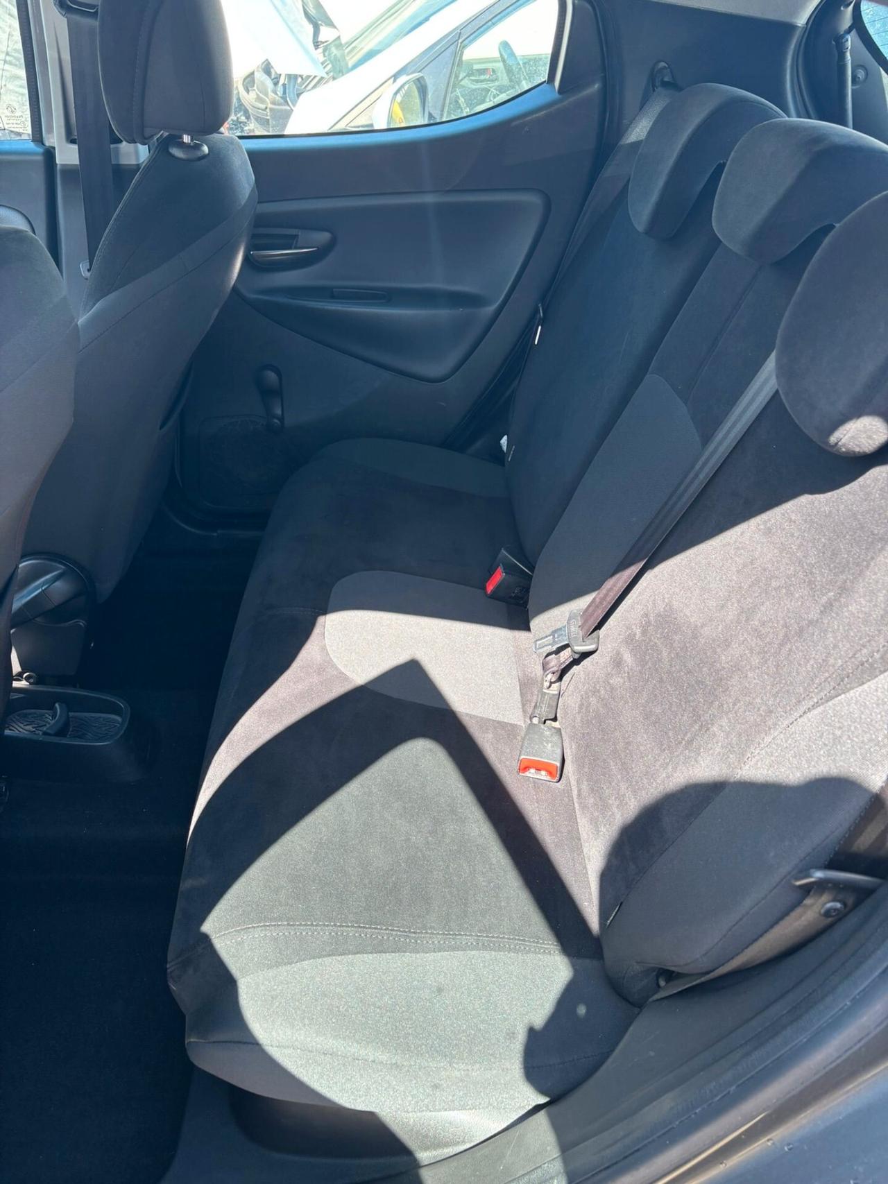 Lancia Ypsilon 1.2 69 CV 5 porte Elle