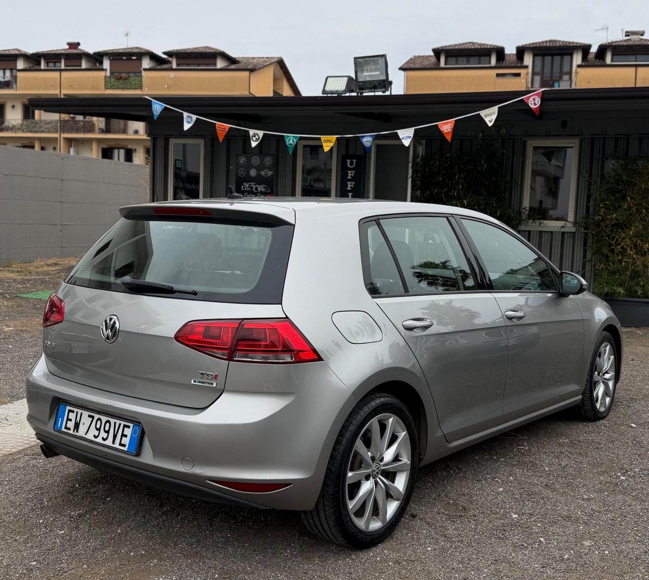 Volkswagen Golf Variant Business 1.6 TDI 110 CV Highline BMT