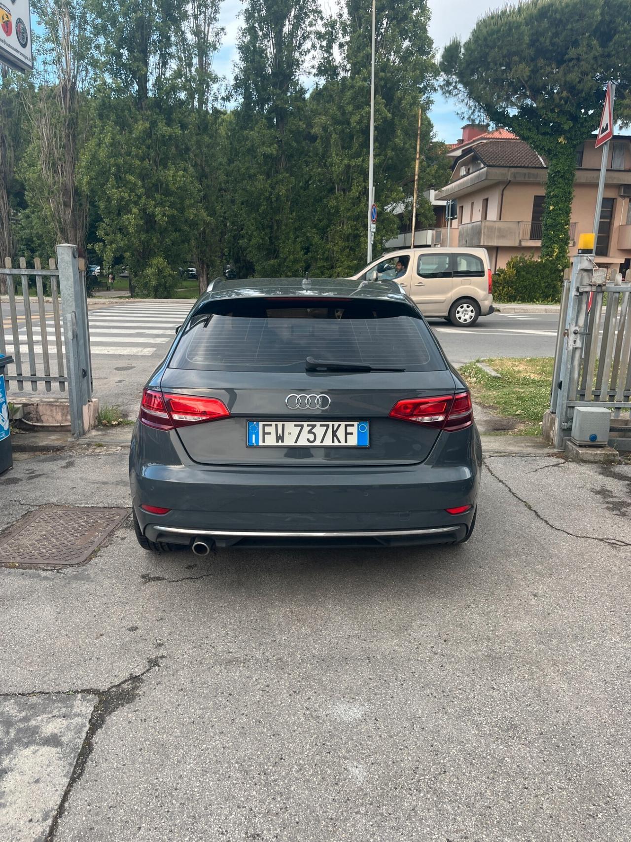 Audi A3 1.6 TDI 116 CV Sport NESSUN VINCOLO