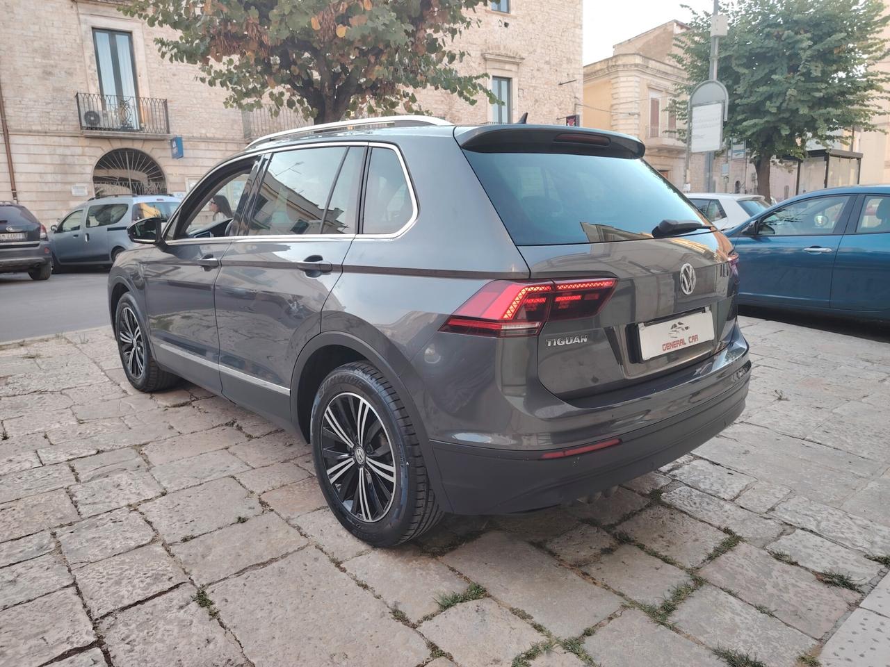 Volkswagen Tiguan 1.6 TDI SCR Business BlueMotion Technology