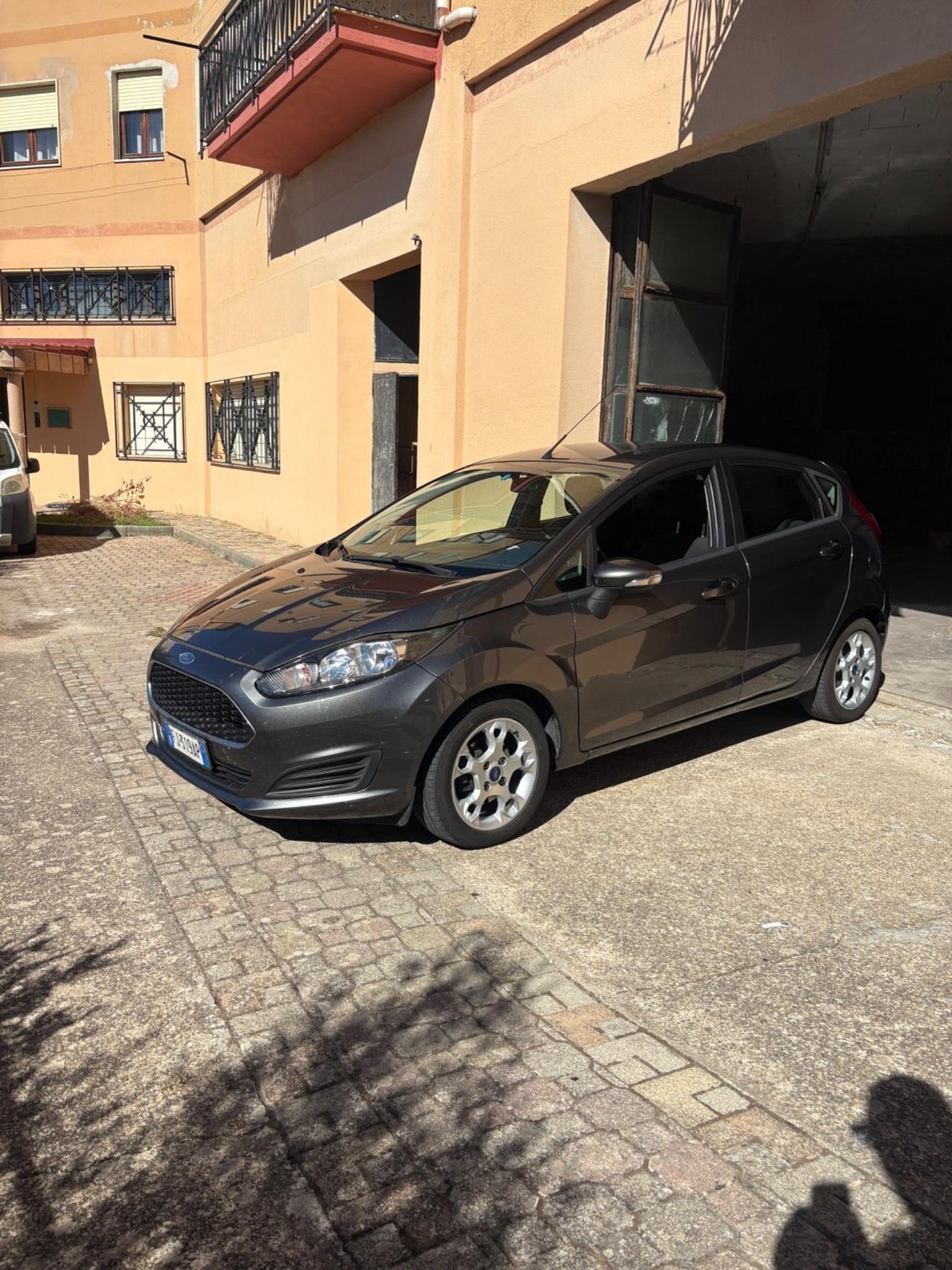 Ford Fiesta 1.5 TDCi 5 porte Titanium