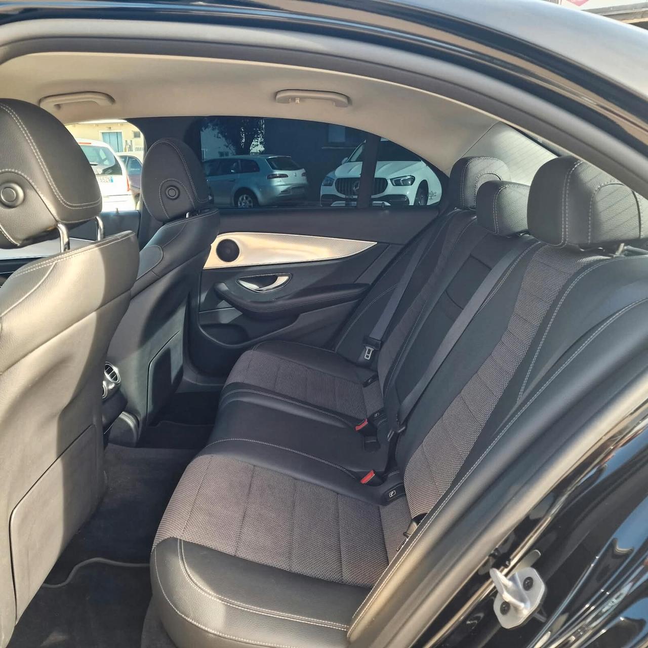 Mercedes-benz E 200 d Auto Premium Plus UNICO PTROPRIETARIO TAGLIANDI UFFICIALI