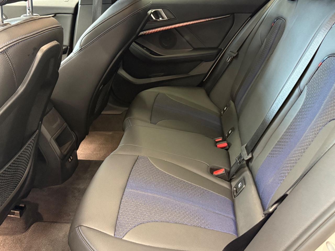 Bmw 118 118i 5p. Msport VIRTUAL