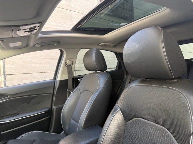 KIA XCeed 1.6 CRDi 136 CV MHEV DCT 5p. Style TETTO PANORAMIC