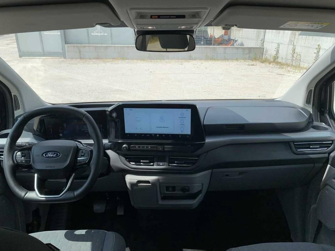 Ford TOURNEO CUSTOM 2.0 ECOBLUE TITANIUM 8 POSTI LED TELECAMERA