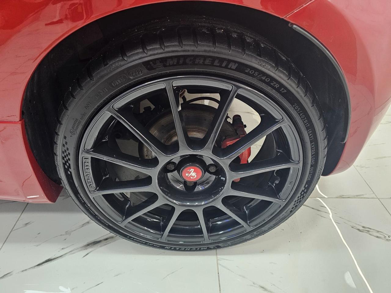 NUOVA ABART 695 TRIBUTO FERRARI 1.4 TURBO T-JET 200CV STAGE 1 SPECIAL EDITION