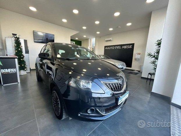 Lancia Ypsilon III 1.0 firefly hybrid Gold s&s