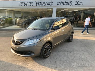 LANCIA Ypsilon silver plus km0 iva esposta