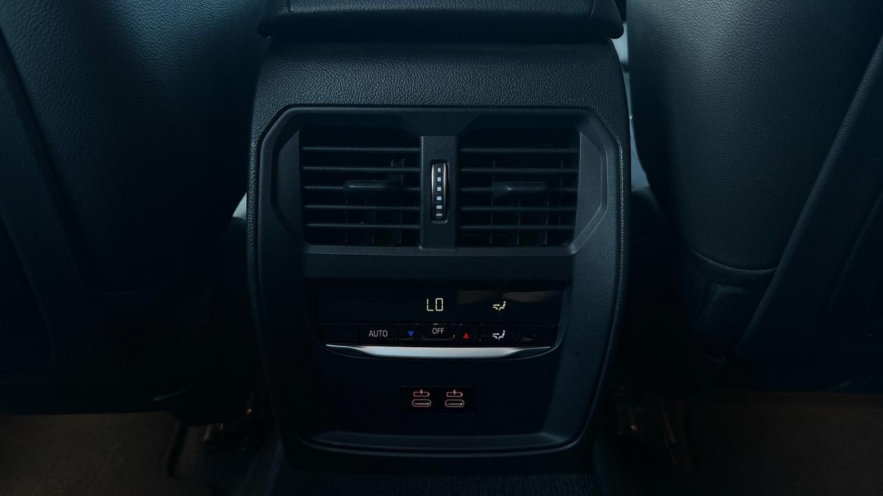 BMW 318D 48V TOURING ADVANTAGE 2.0 150CV - FARI FULL LED, VIRTUAL COCKPIT
