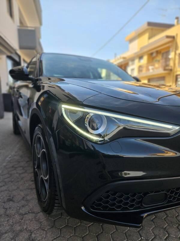 Alfa Romeo Stelvio 2.2 t Sport Tech rwd 160cv auto