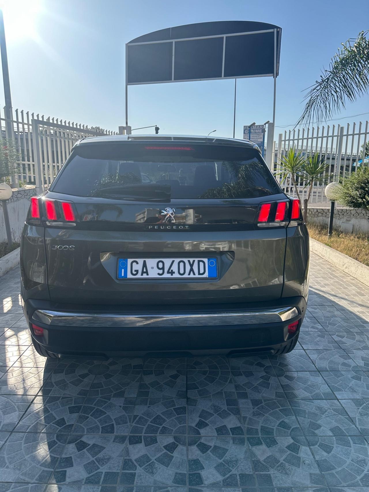 Peugeot 3008 BlueHDi 130 S&S Allure