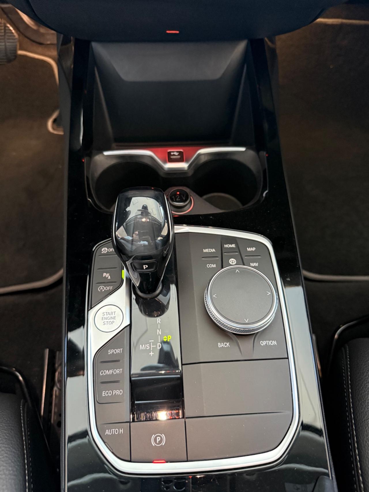 Bmw 118 d SPORT CON APPLE CARPLAY,VIRTUAL COCKPIT,NAVI,FULL LED,AZIENDALE BMW,KM CERTIFICATI