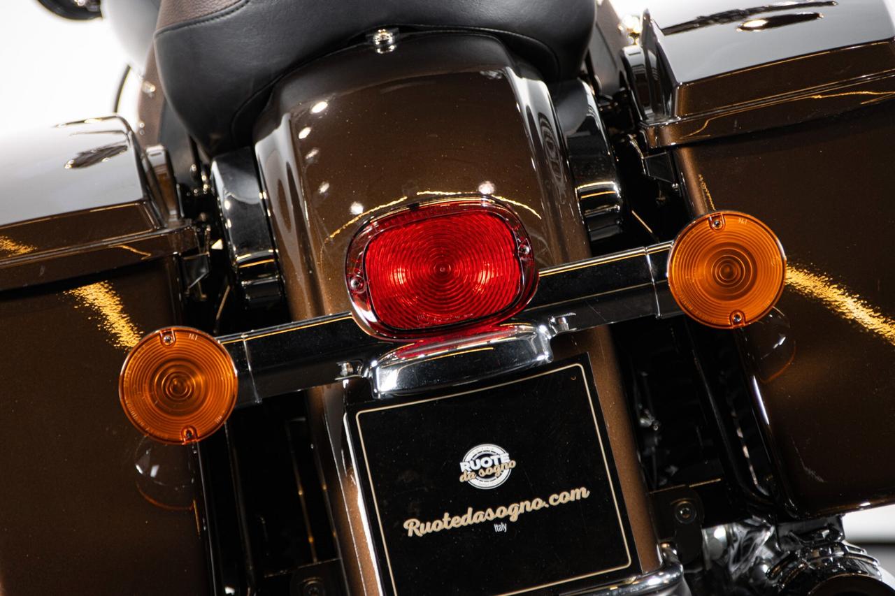 HARLEY DAVIDSON ROAD KING 110TH° ANNIVERSARY - 2013