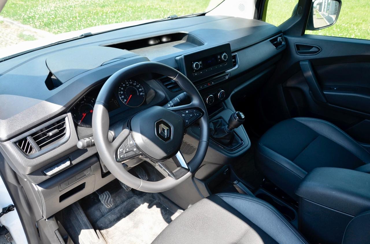 RENAULT KANGOO VAN 1.5 BLUE DCI 115cv EDC, IVA ESCLUSA, GARANZIA UFF RENAULT, UFF ITALIANA, EURO 6D, CLIMA, PERMUTE