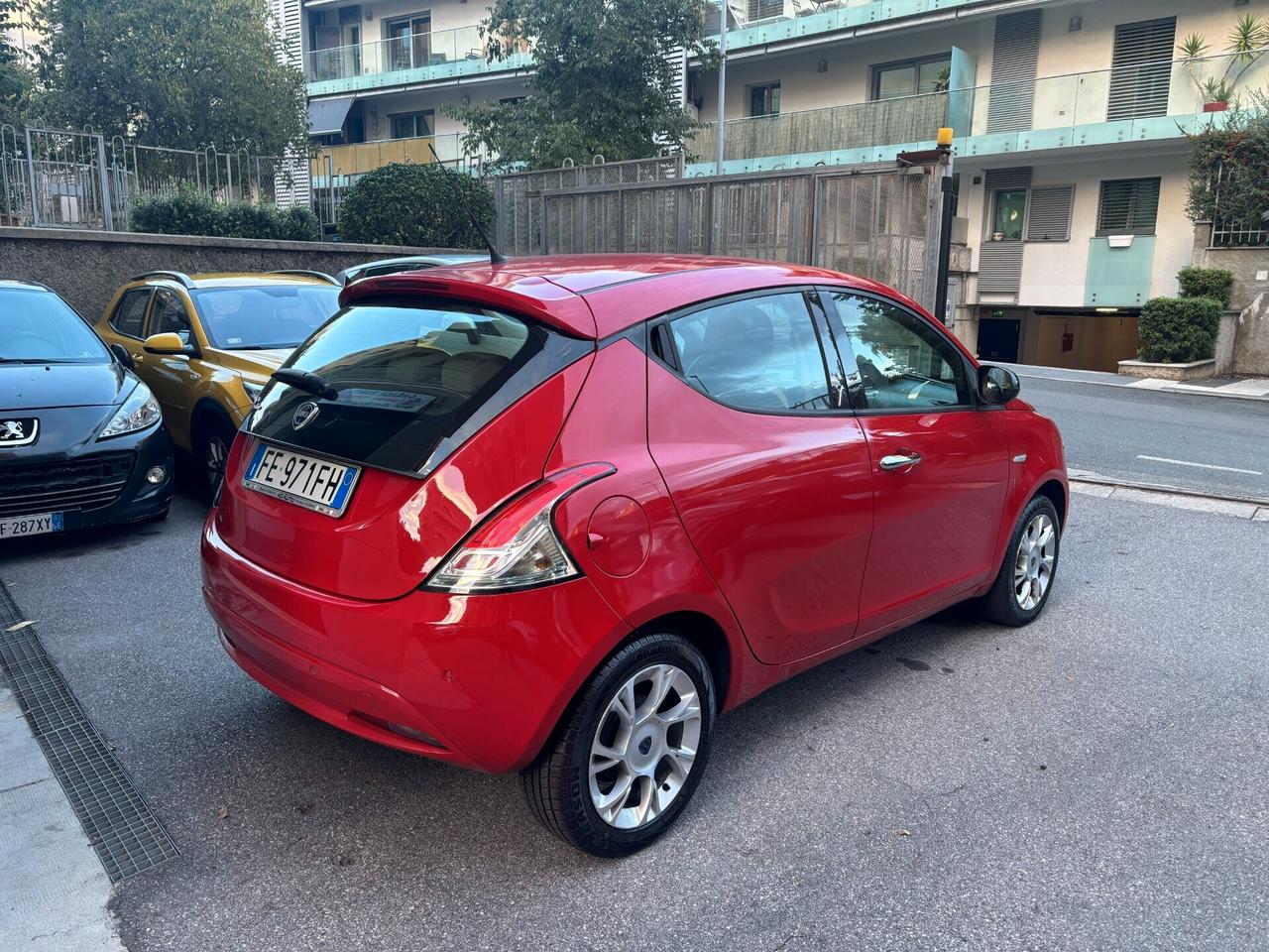 Lancia Ypsilon 1.2 69 CV 5 porte Platinum PREZZO REALE