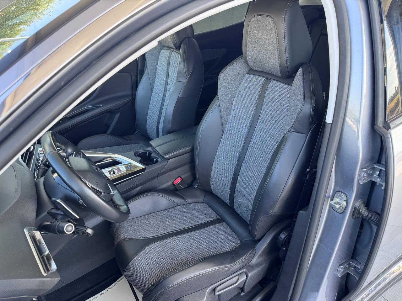 Peugeot 3008 BlueHDi 120 S&S Allure
