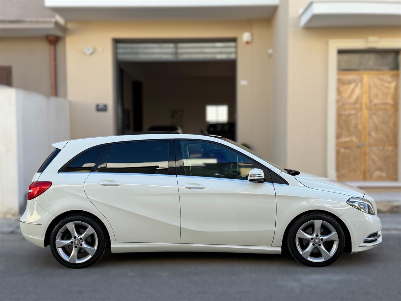 Mercedes-benz B 180 CDI Automatic Premium TETTO APRIBILE