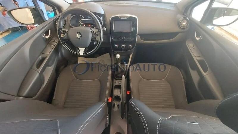 Renault Clio TCe 12V 90CV 5 porte Energy Intens (PREZZO REALE)