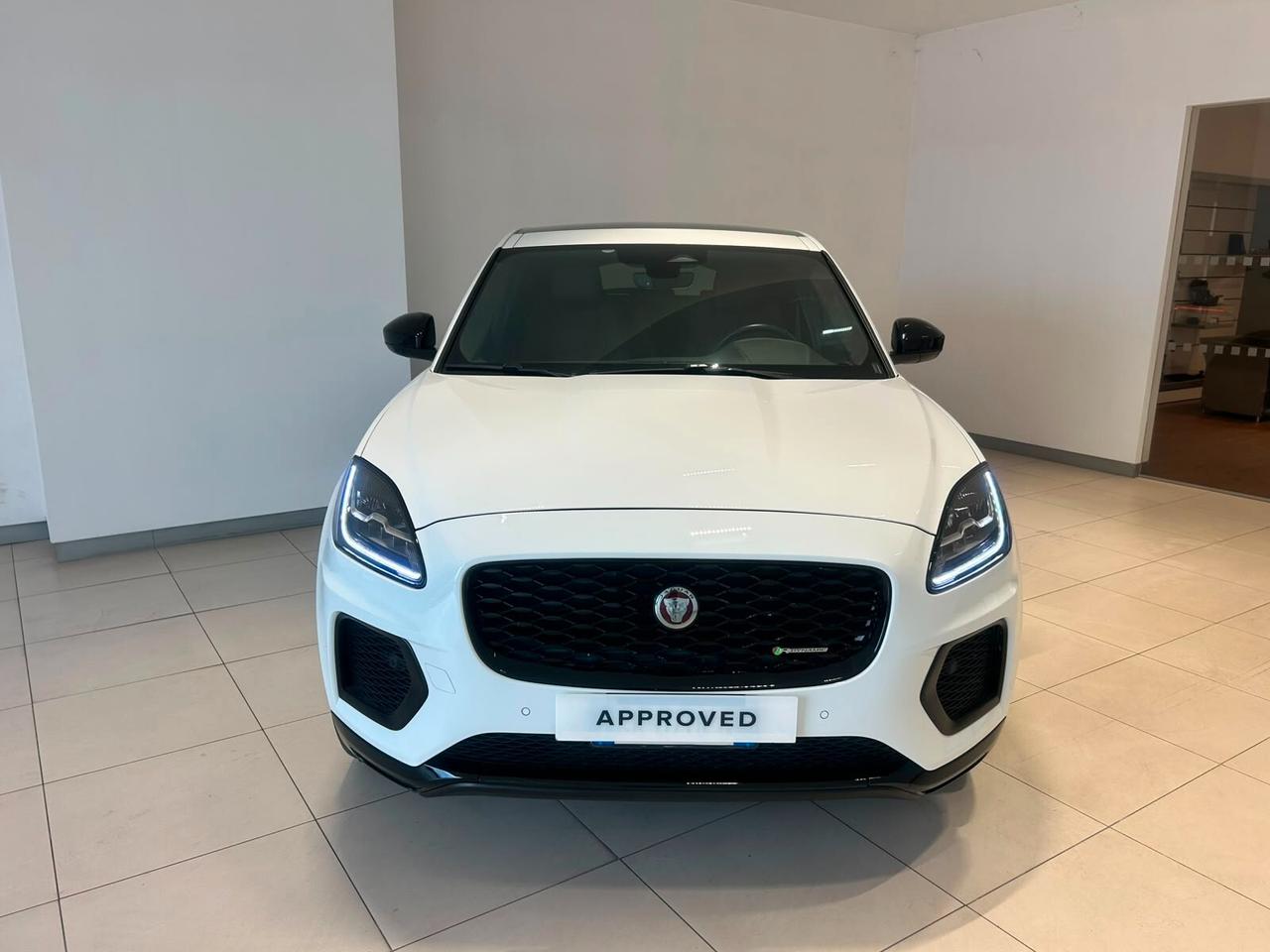 Jaguar E-Pace 2.0D 163CV AWD Auto R-Dynamic Black Edition PROMO 3,95%