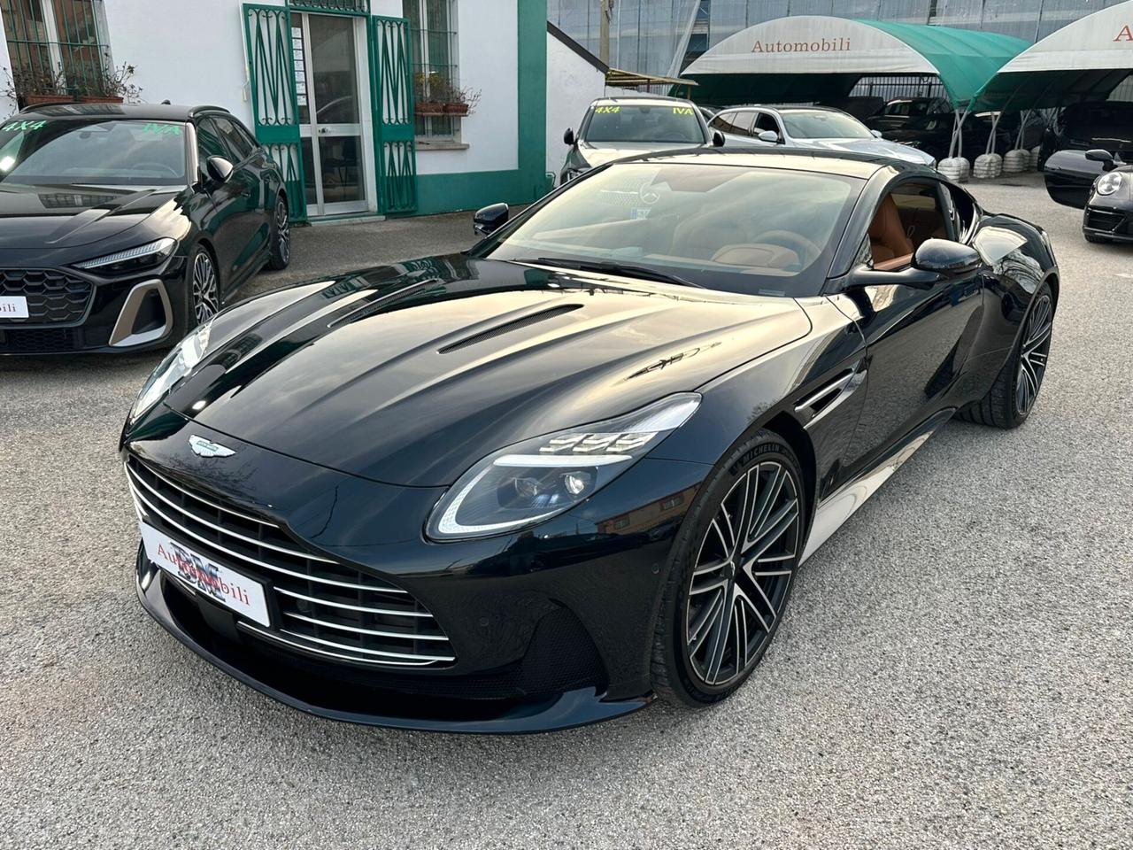 ASTON MARTIN DB12 V8 COUPE 680CV - IVA - GARANZIA ESTESA 2028