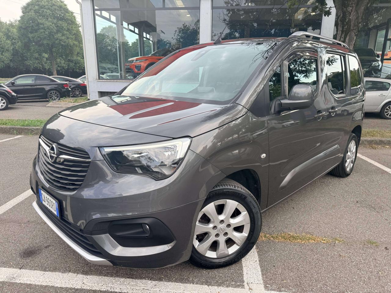 Opel Combo Life 1.2 Turbo 5 POSTI AUTOMATICO - INNOVATION