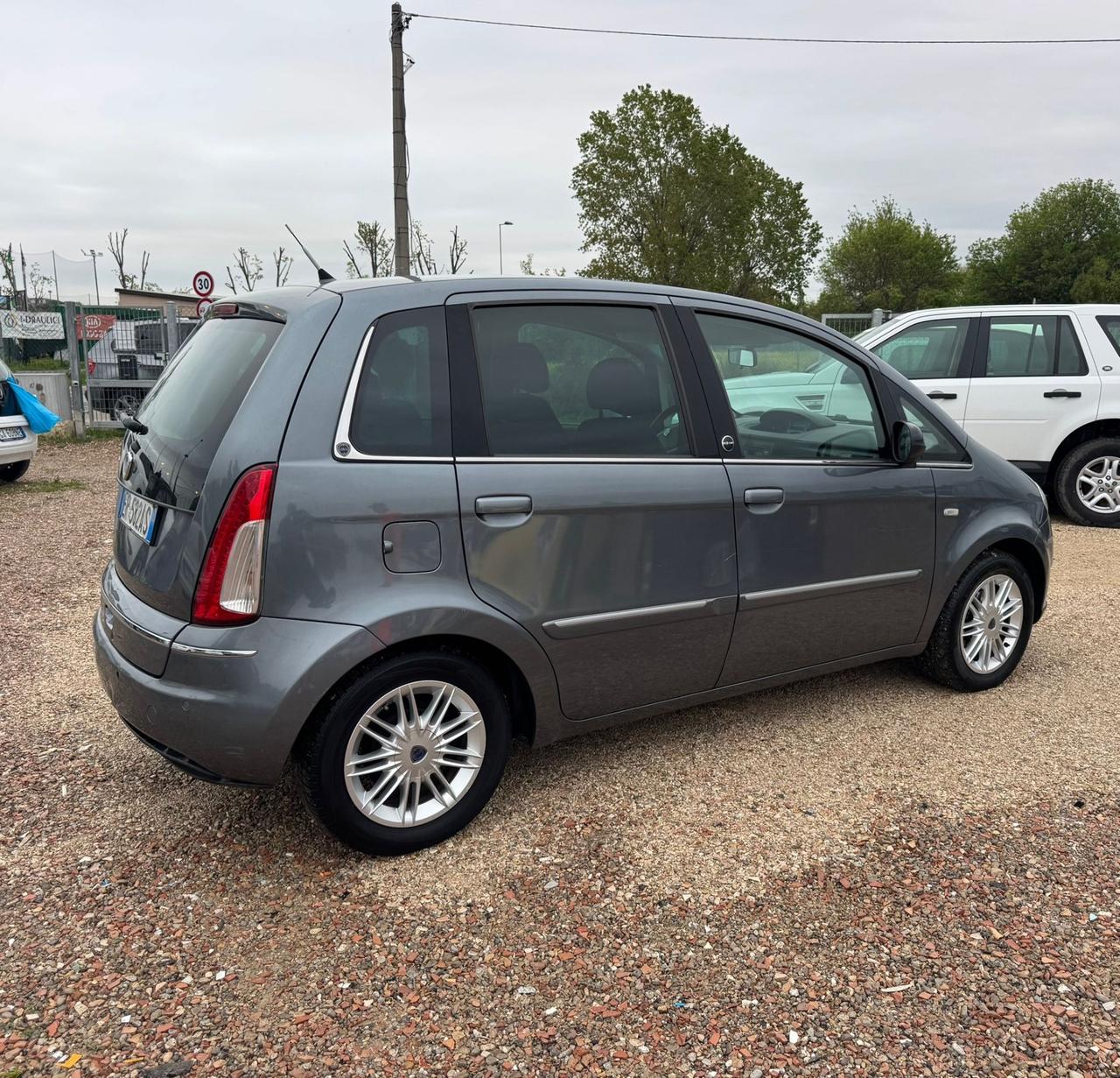 Lancia MUSA 1.4 8V Ecochic GPL Gold