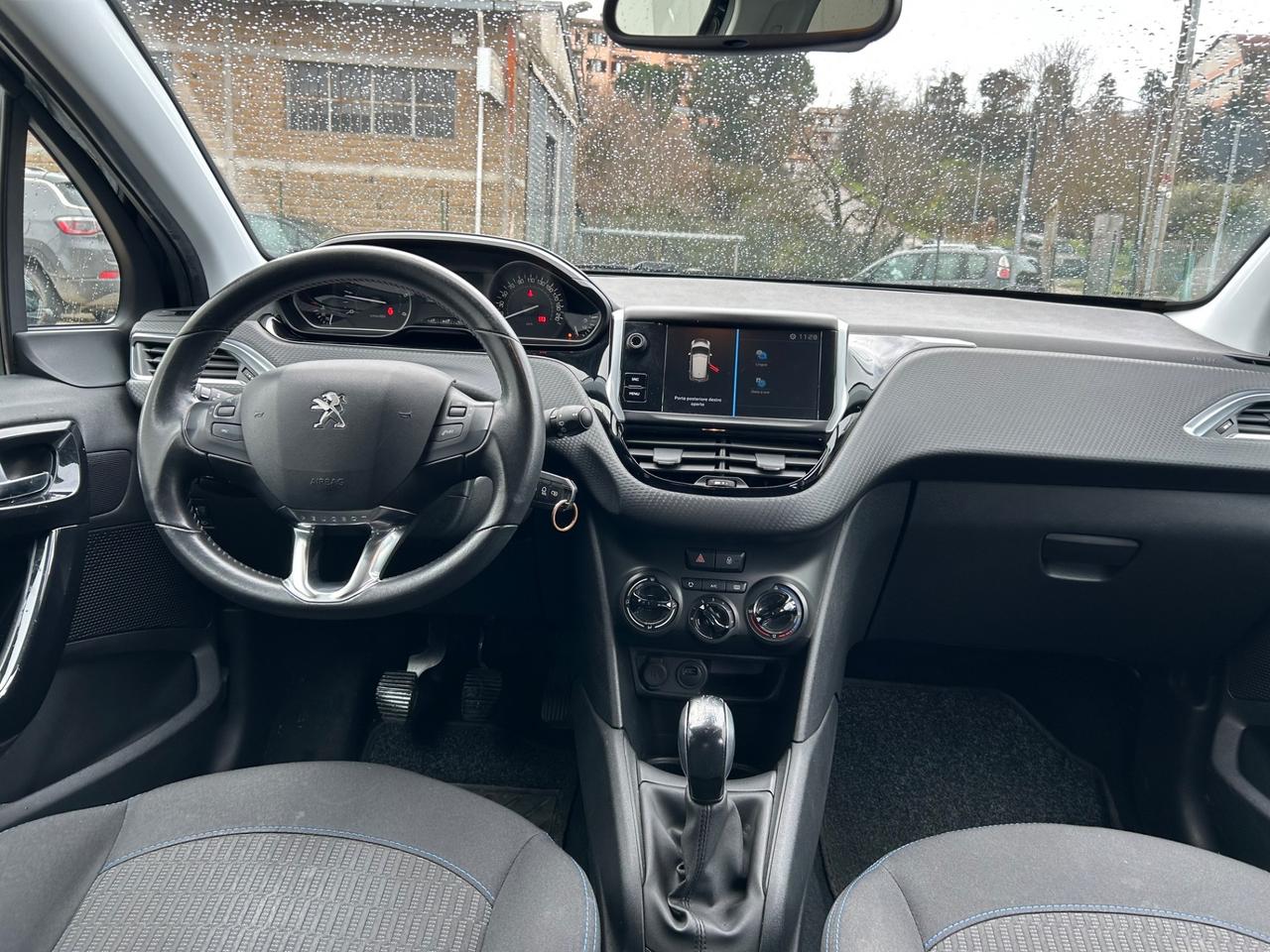 Peugeot 208 BlueHDi 100 S&S 5 porte Signature