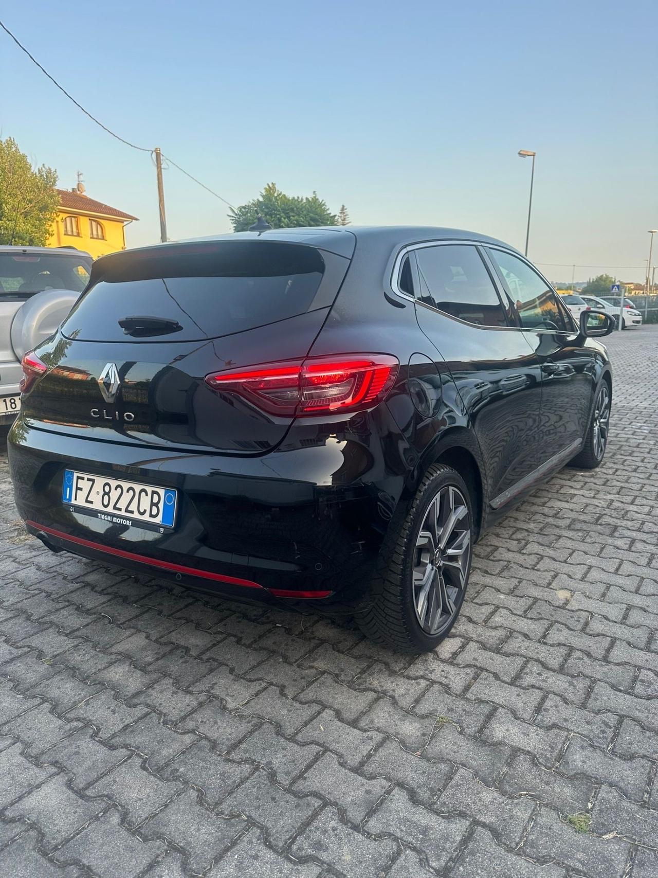 Renault Clio TCe 100 CV 5 porte Edition One