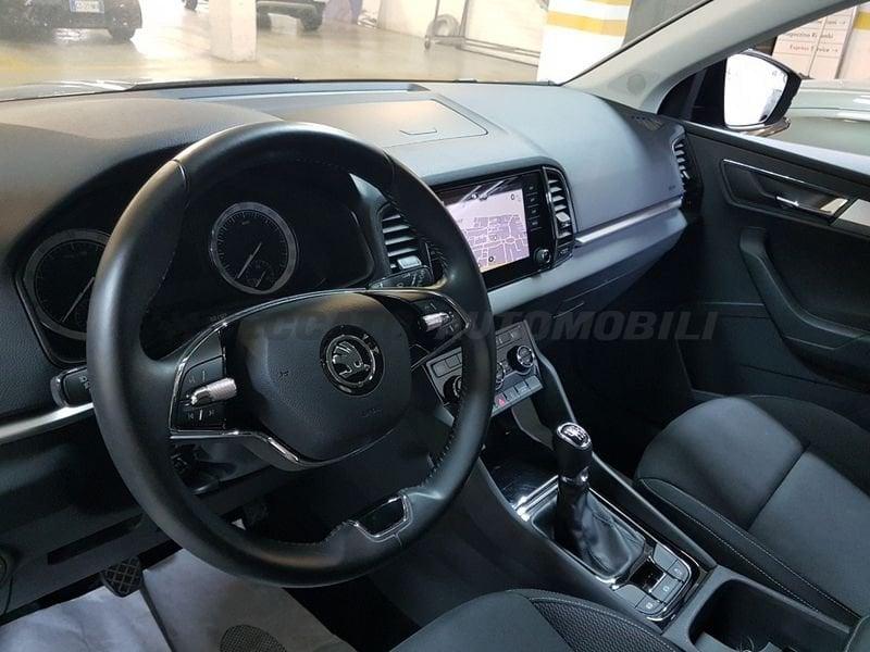 Skoda Karoq 2022 1.0 tsi Executive 110cv