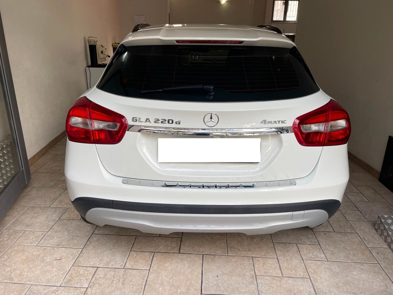 Mercedes-benz GLA 220 d Automatic 4Matic Premium