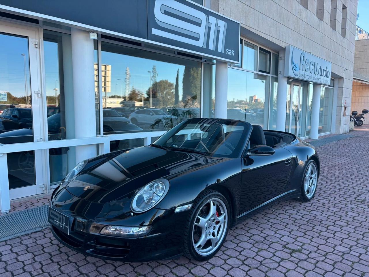 Porsche 911 Carrera 4S Cabriolet