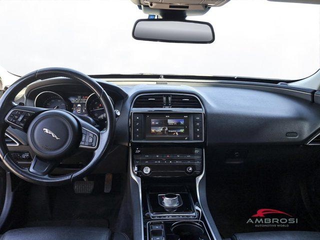 JAGUAR XE 2.0 D Turbo 180CV Prestige