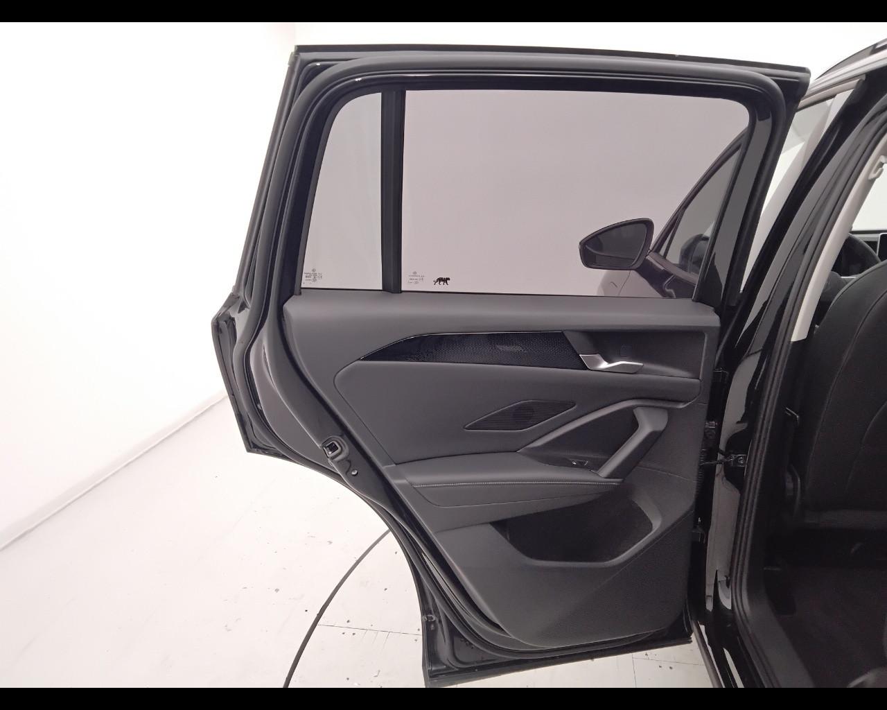 VOLKSWAGEN Tiguan III 2024 - Tiguan 1.5 tsi ehybrid Edition Plus 204cv dsg