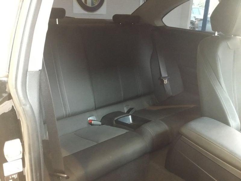 BMW Serie 2 218d Advantage