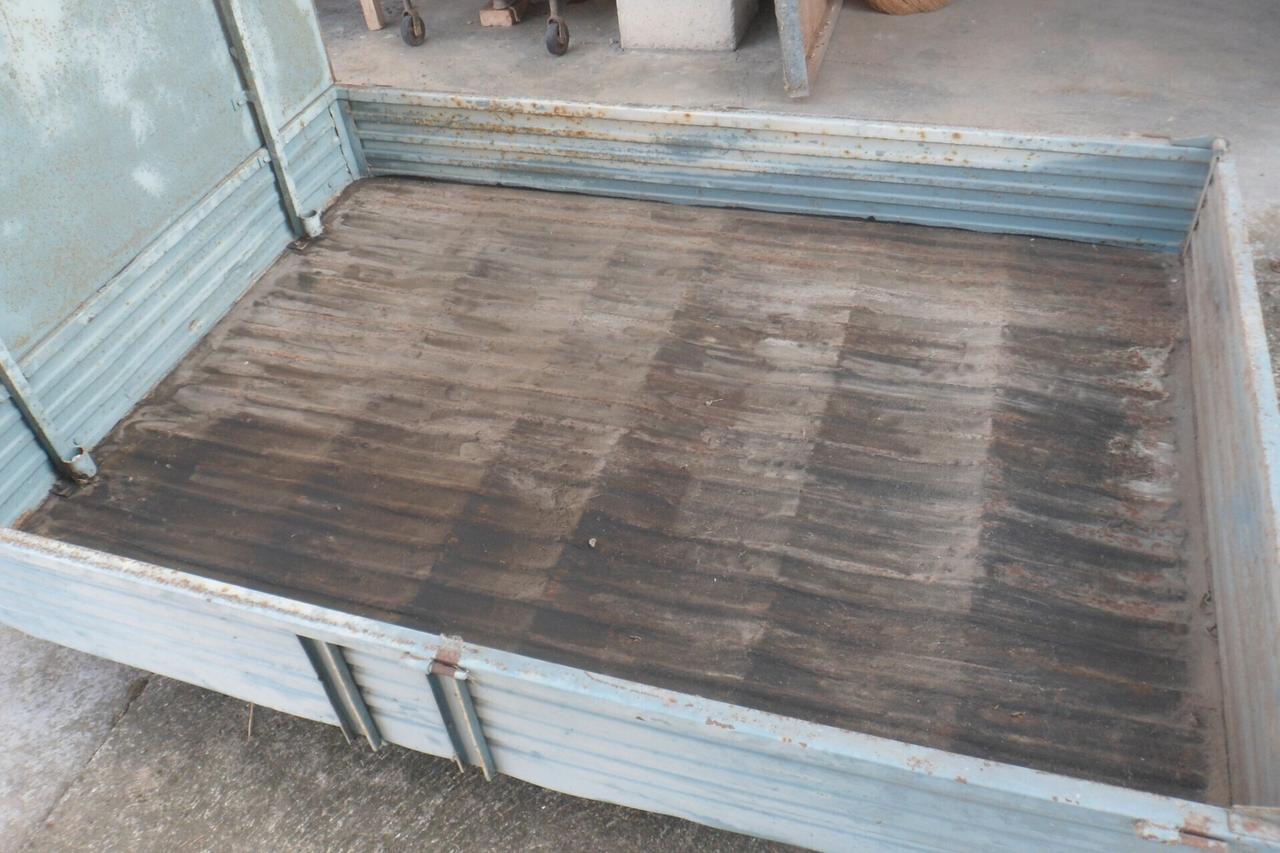 Piaggio Ape car p2/p3 solo cassone ribaltabile con soprasponde